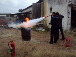 COMBATE A INCÊNDIO NO CURSO DE NR10