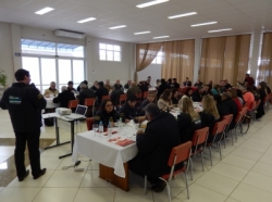 PALESTRA NA ACIC - SERVI 15 ANOS